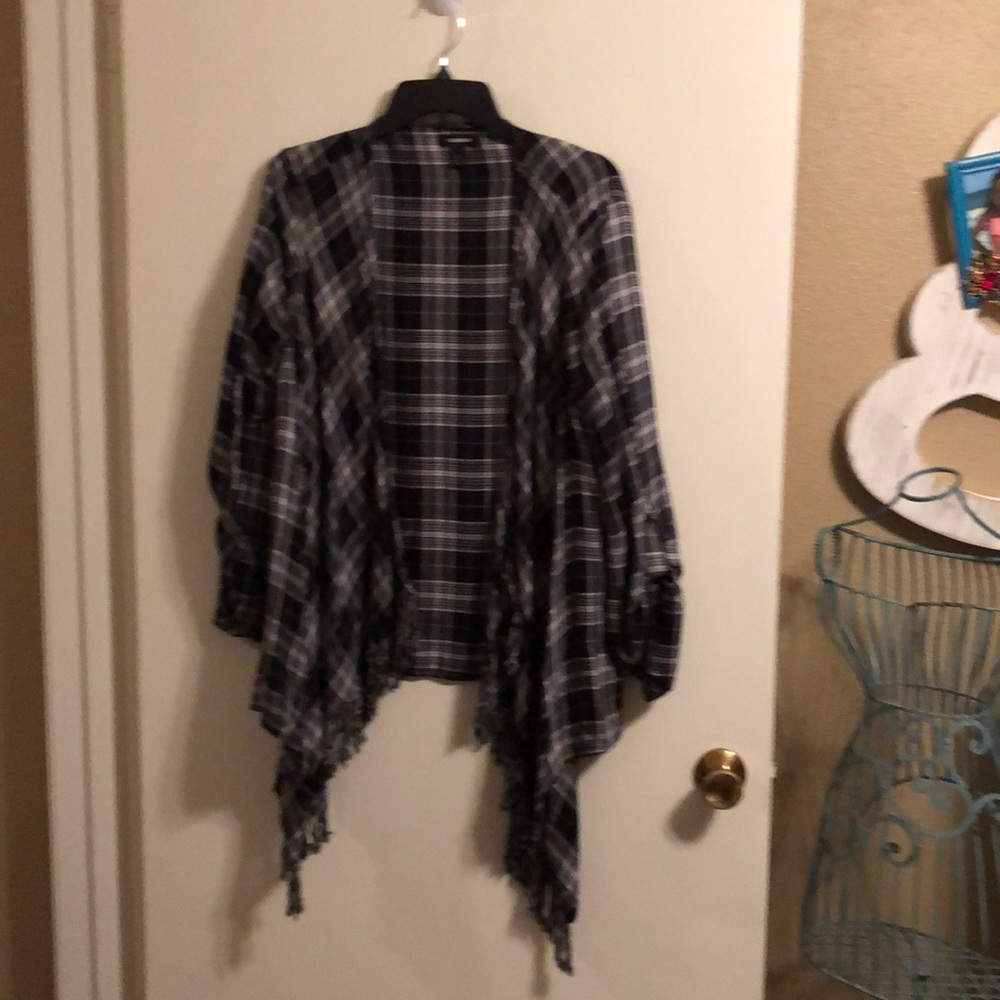 Torrid Black, White Kimono